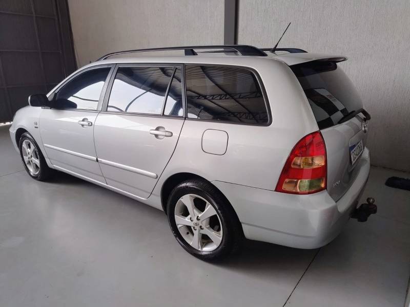 TOYOTA - FIELDER - 2006/2006 - Prata - R$ 39.800,00