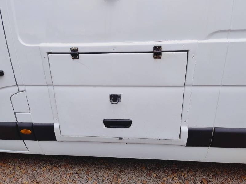 RENAULT - MASTER - 2019/2020 - Branca - R$ 159.800,00