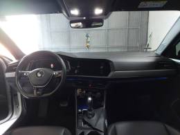 VOLKSWAGEN - JETTA - 2018/2018 - Branca - R$ 106.900,00