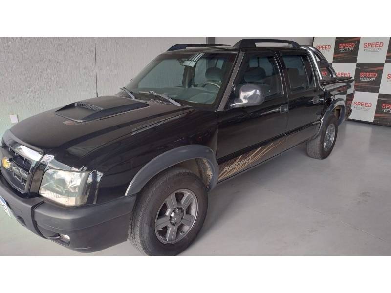 CHEVROLET - S10 - 2011/2011 - Preta - R$ 61.900,00