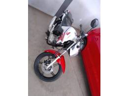 HONDA - CG 150 - 2014/2015 - Branca - R$ 12.500,00