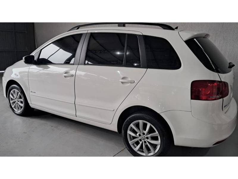 VOLKSWAGEN - SPACEFOX - 2012/2013 - Branca - Sob Consulta