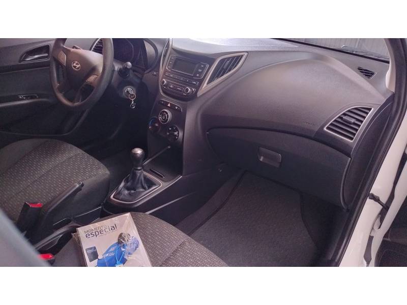 HYUNDAI - HB20 - 2018/2019 - Branca - R$ 56.900,00