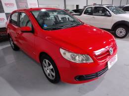 VOLKSWAGEN - VOYAGE - 2011/2012 - Vermelha - R$ 32.900,00