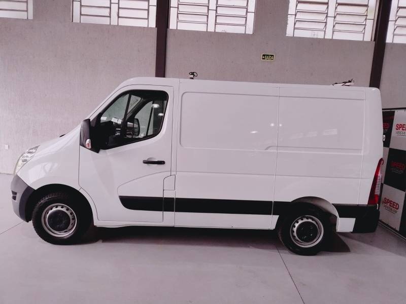 RENAULT - MASTER - 2021/2022 - Branca - R$ 179.800,00