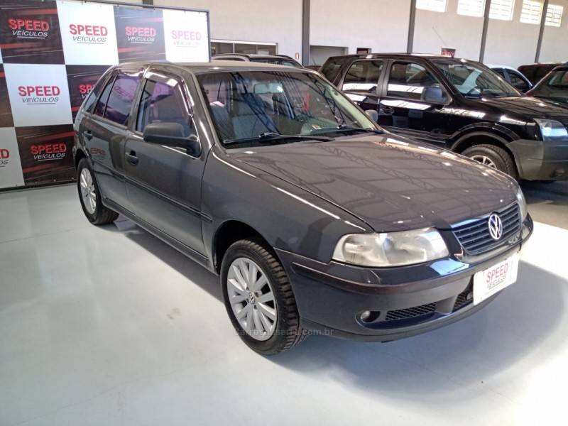 VOLKSWAGEN - GOL - 2001/2001 - Cinza - R$ 18.900,00