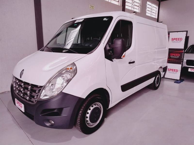 RENAULT - MASTER - 2021/2022 - Branca - R$ 179.800,00