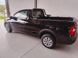 VOLKSWAGEN - SAVEIRO - 2014/2015 - Preta - R$ 47.900,00
