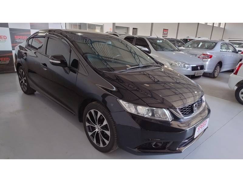 HONDA - CIVIC - 2014/2015 - Preta - R$ 77.900,00