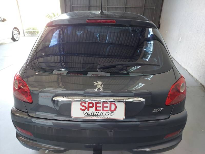 PEUGEOT - 207 - 2009/2010 - Cinza - R$ 21.900,00