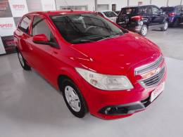 CHEVROLET - ONIX - 2014/2014 - Vermelha - R$ 44.900,00