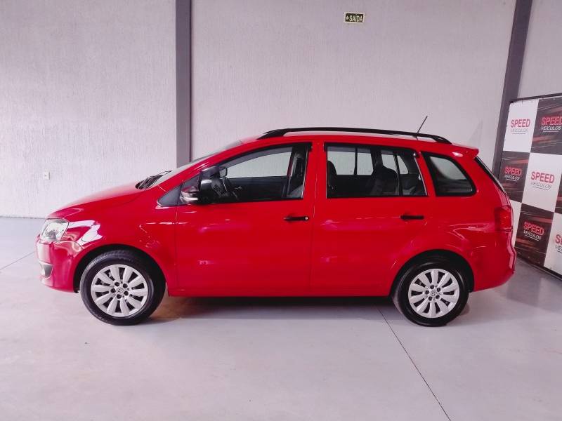 VOLKSWAGEN - SPACEFOX - 2011/2011 - Vermelha - R$ 42.900,00