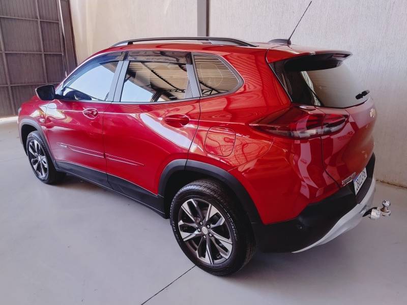 CHEVROLET - TRACKER - 2022/2023 - Vermelha - R$ 105.800,00