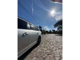 VOLKSWAGEN - JETTA - 2011/2011 - Prata - R$ 53.900,00