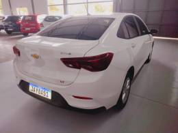 CHEVROLET - ONIX - 2021/2022 - Branca - R$ 87.900,00