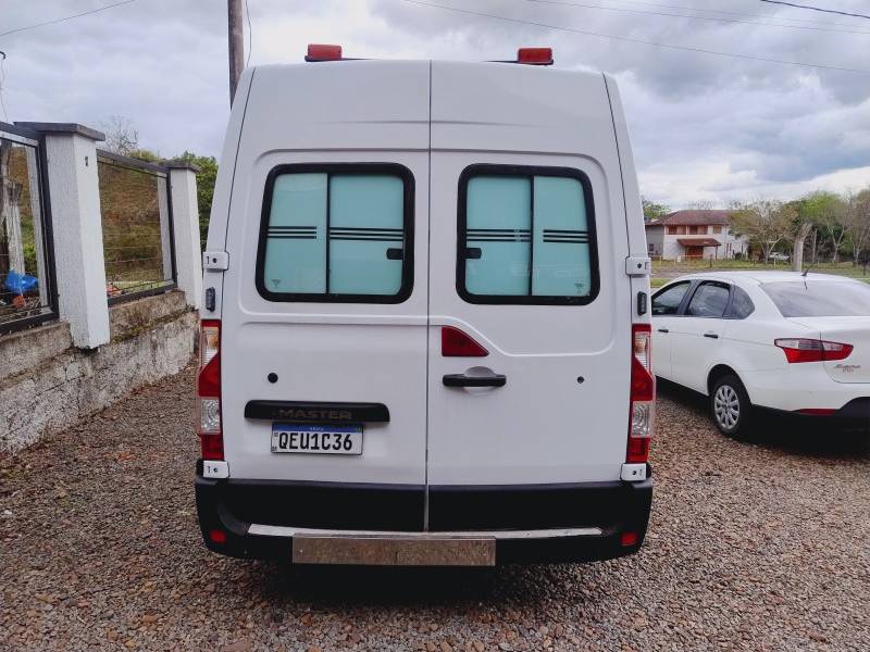RENAULT - MASTER - 2019/2020 - Branca - R$ 159.800,00