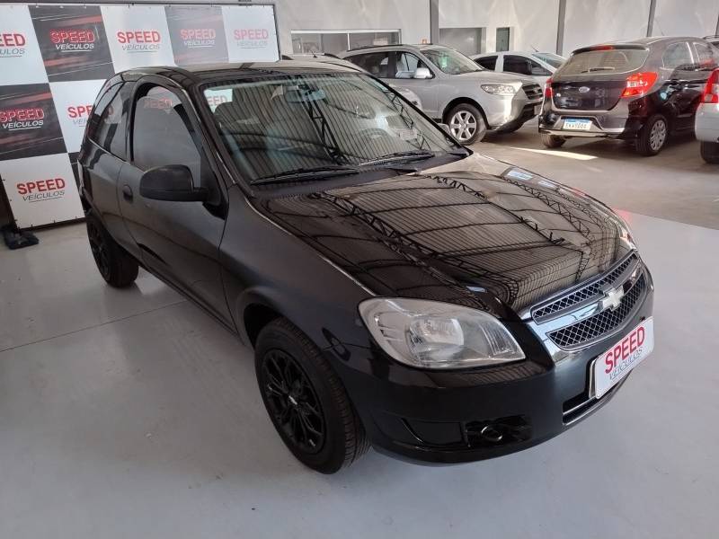 CHEVROLET - CELTA - 2012/2013 - Preta - R$ 24.900,00