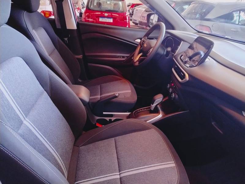 CHEVROLET - TRACKER - 2022/2023 - Vermelha - R$ 105.800,00