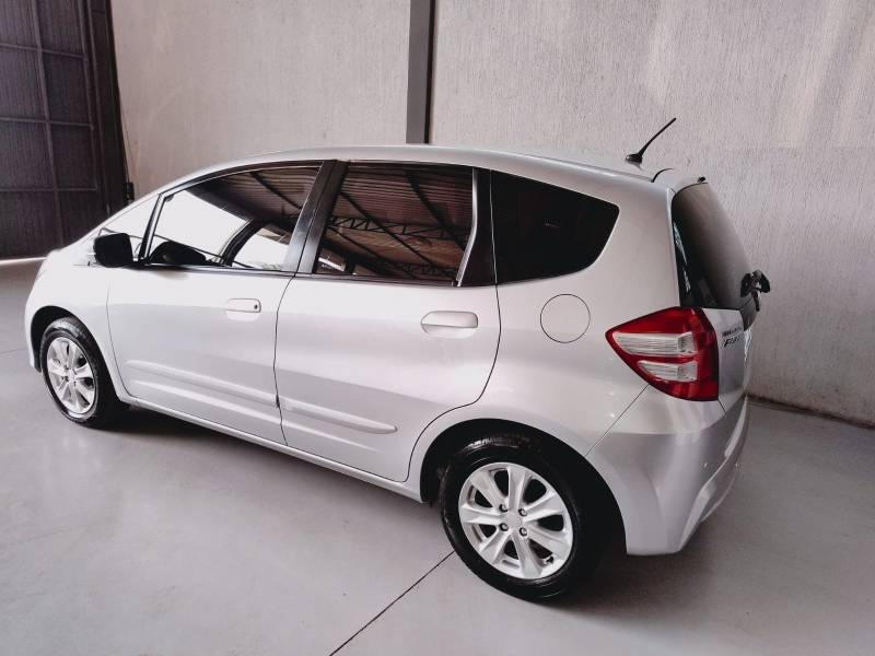 HONDA - FIT - 2014/2014 - Prata - Sob Consulta