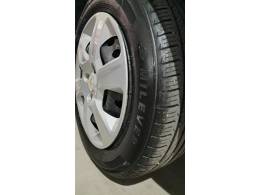 CHEVROLET - PRISMA - 2013/2014 - Branca - R$ 44.900,00