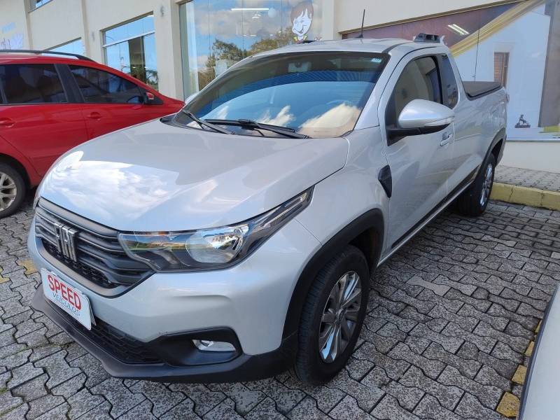 FIAT - STRADA - 2021/2022 - Prata - R$ 83.900,00