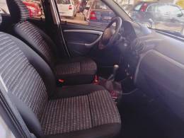 RENAULT - SANDERO - 2013/2014 - Branca - R$ 36.900,00
