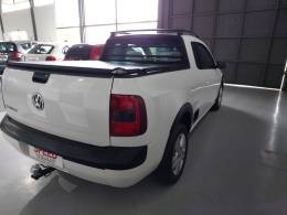VOLKSWAGEN - SAVEIRO - 2011/2012 - Branca - R$ 46.900,00