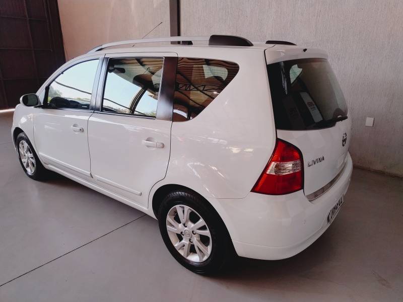 NISSAN - LIVINA - 2014/2014 - Branca - R$ 44.900,00