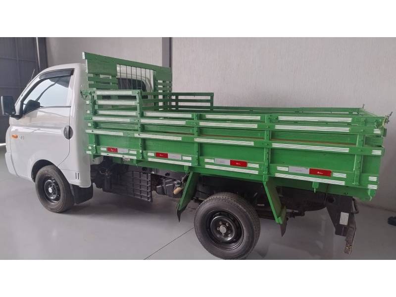 HYUNDAI - HR - 2018/2019 - Branca - R$ 119.800,00