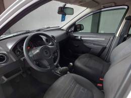 CHEVROLET - PRISMA - 2010/2011 - Branca - R$ 33.900,00