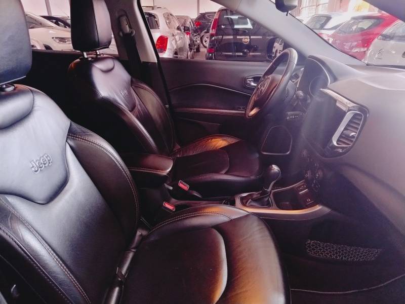JEEP - COMPASS - 2019/2019 - Preta - R$ 89.900,00
