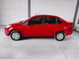 FORD - FIESTA - 2013/2014 - Vermelha - R$ 38.900,00