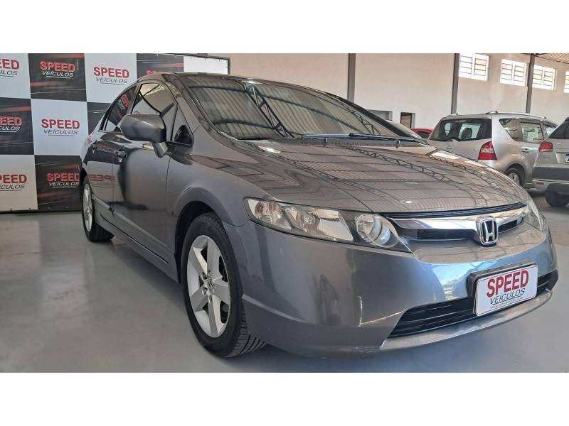 HONDA - CIVIC - 2006/2007 - Cinza - R$ 46.900,00