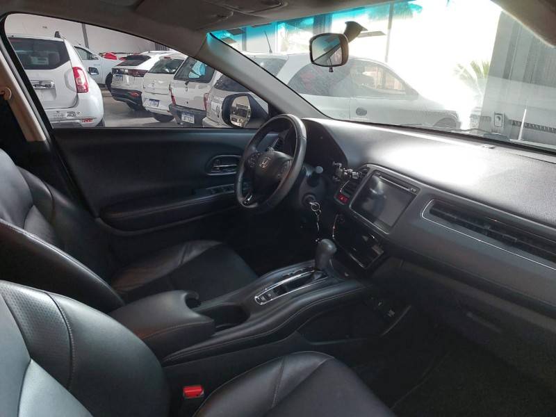 HONDA - HR-V - 2018/2018 - Branca - R$ 98.900,00