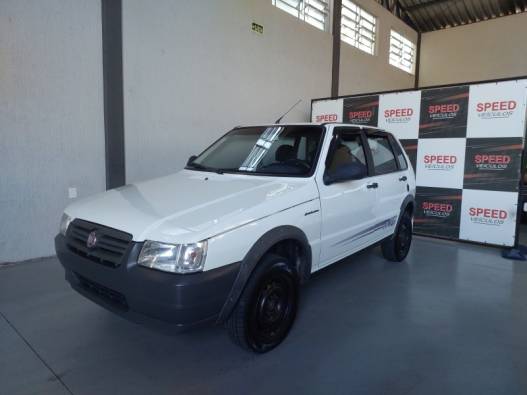 FIAT - UNO - 2012/2013 - Branca - R$ 34.900,00