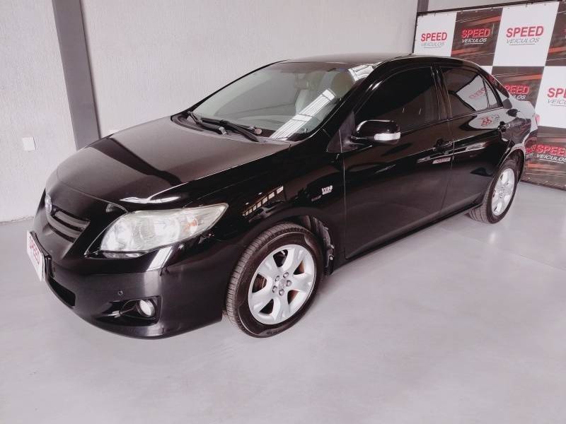 TOYOTA - COROLLA - 2009/2010 - Preta - R$ 58.900,00