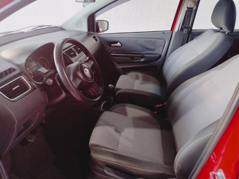 VOLKSWAGEN - SPACEFOX - 2011/2011 - Vermelha - R$ 42.900,00