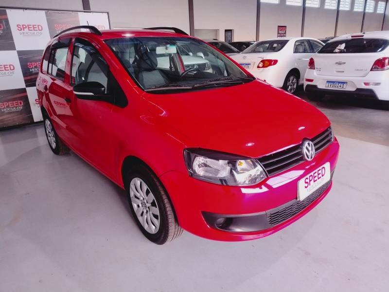 VOLKSWAGEN - SPACEFOX - 2011/2011 - Vermelha - R$ 42.900,00