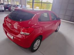 CHEVROLET - ONIX - 2014/2014 - Vermelha - R$ 44.900,00