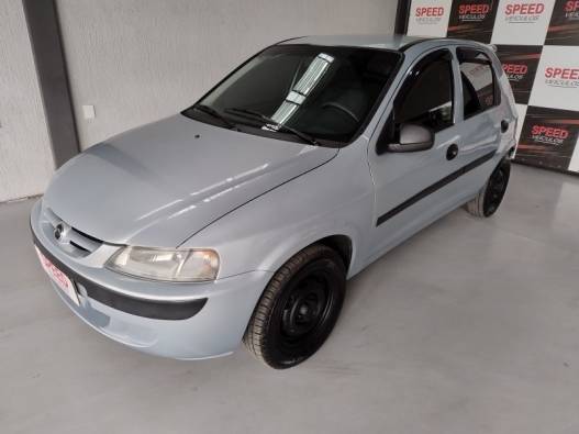 CHEVROLET - CELTA - 2005/2006 - Prata - R$ 24.800,00