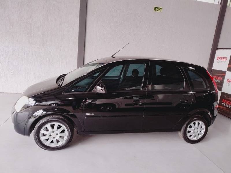 CHEVROLET - MERIVA - 2007/2008 - Preta - R$ 31.900,00