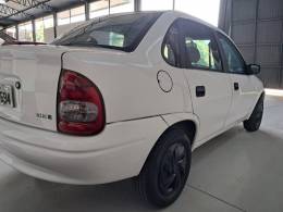 CHEVROLET - CORSA - 2010/2010 - Branca - R$ 24.900,00