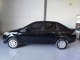 FORD - FIESTA - 2014/2014 - Preta - R$ 38.900,00