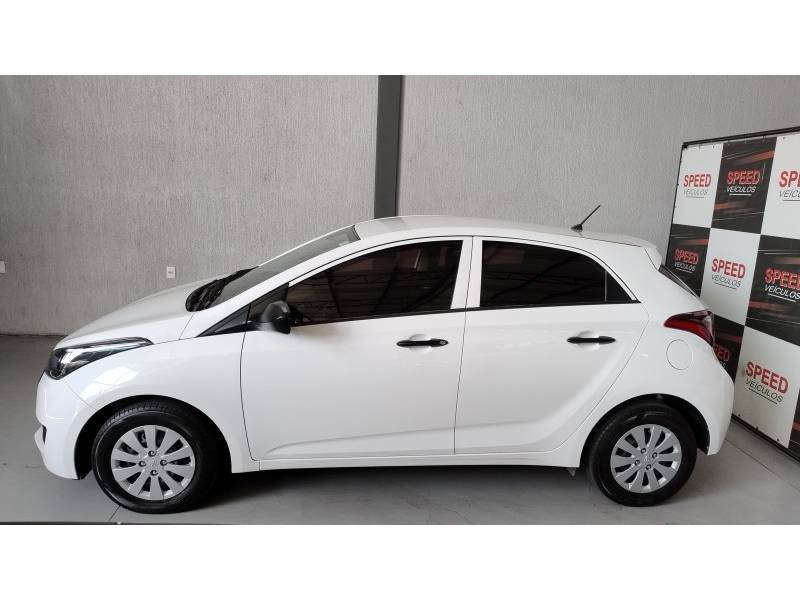HYUNDAI - HB20 - 2018/2019 - Branca - R$ 56.900,00