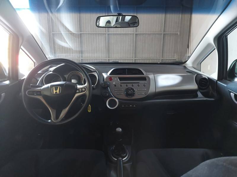 HONDA - FIT - 2011/2012 - Cinza - R$ 51.900,00