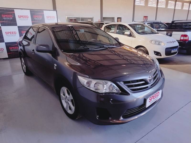 TOYOTA - COROLLA - 2012/2012 - Cinza - R$ 56.900,00