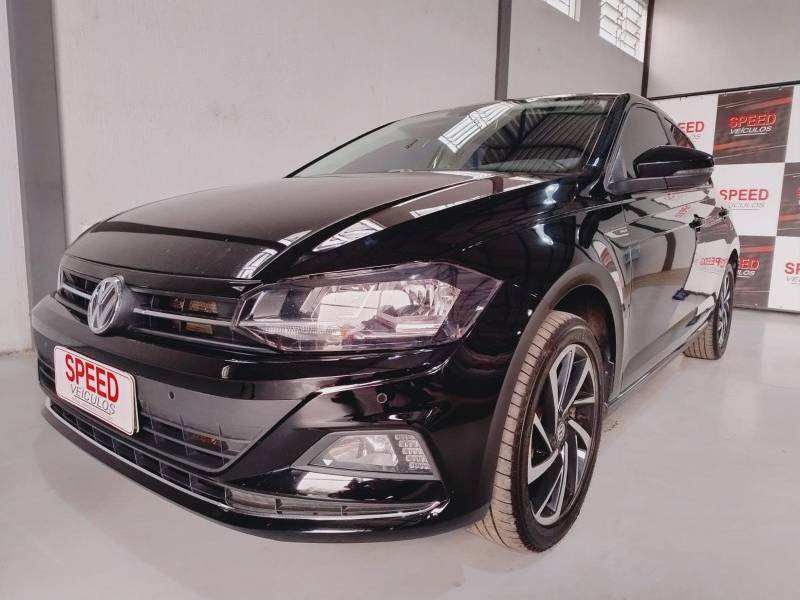 VOLKSWAGEN - POLO - 2020/2021 - Preta - R$ 88.900,00