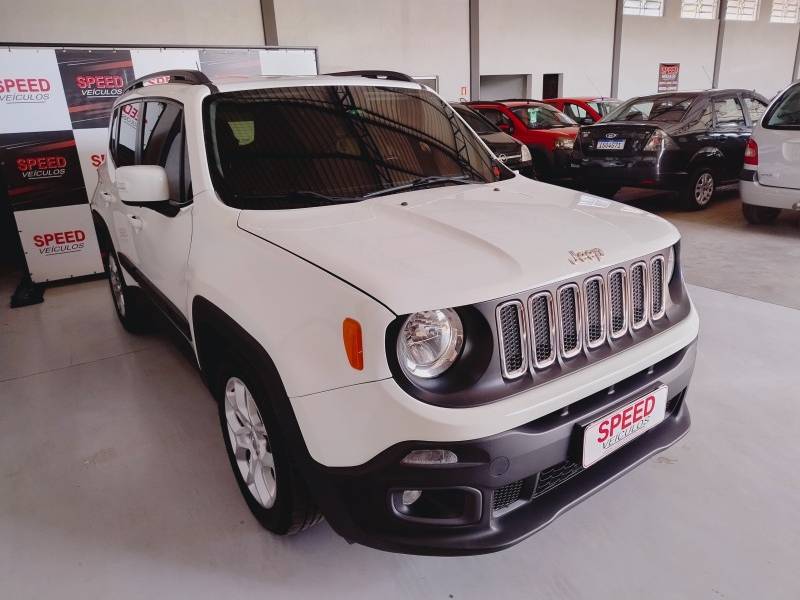 JEEP - RENEGADE - 2015/2016 - Branca - R$ 72.900,00