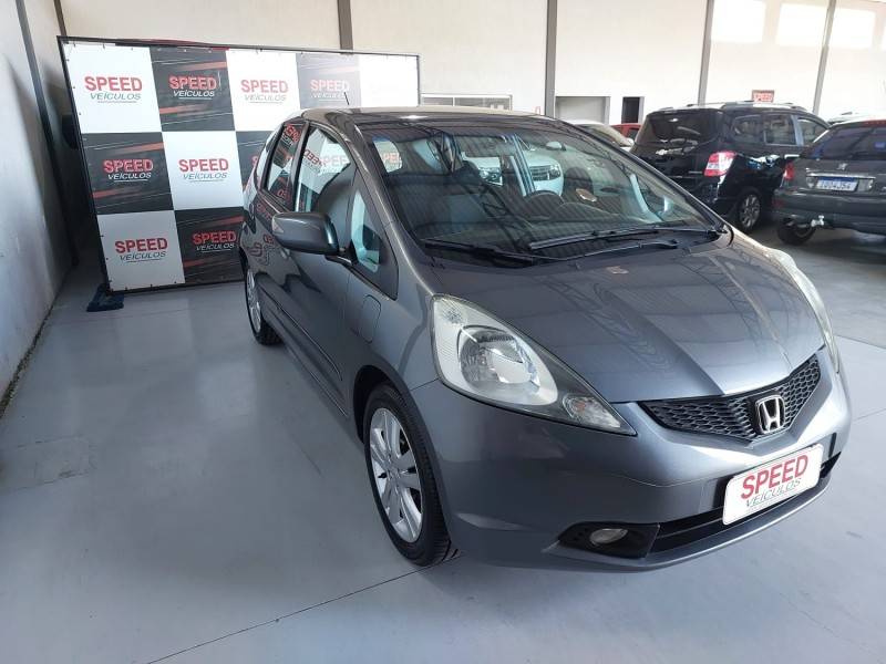 HONDA - FIT - 2011/2012 - Cinza - R$ 51.900,00