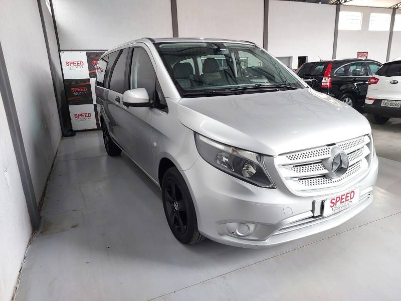 MERCEDES-BENZ - VITO - 2016/2016 - Prata - R$ 109.800,00